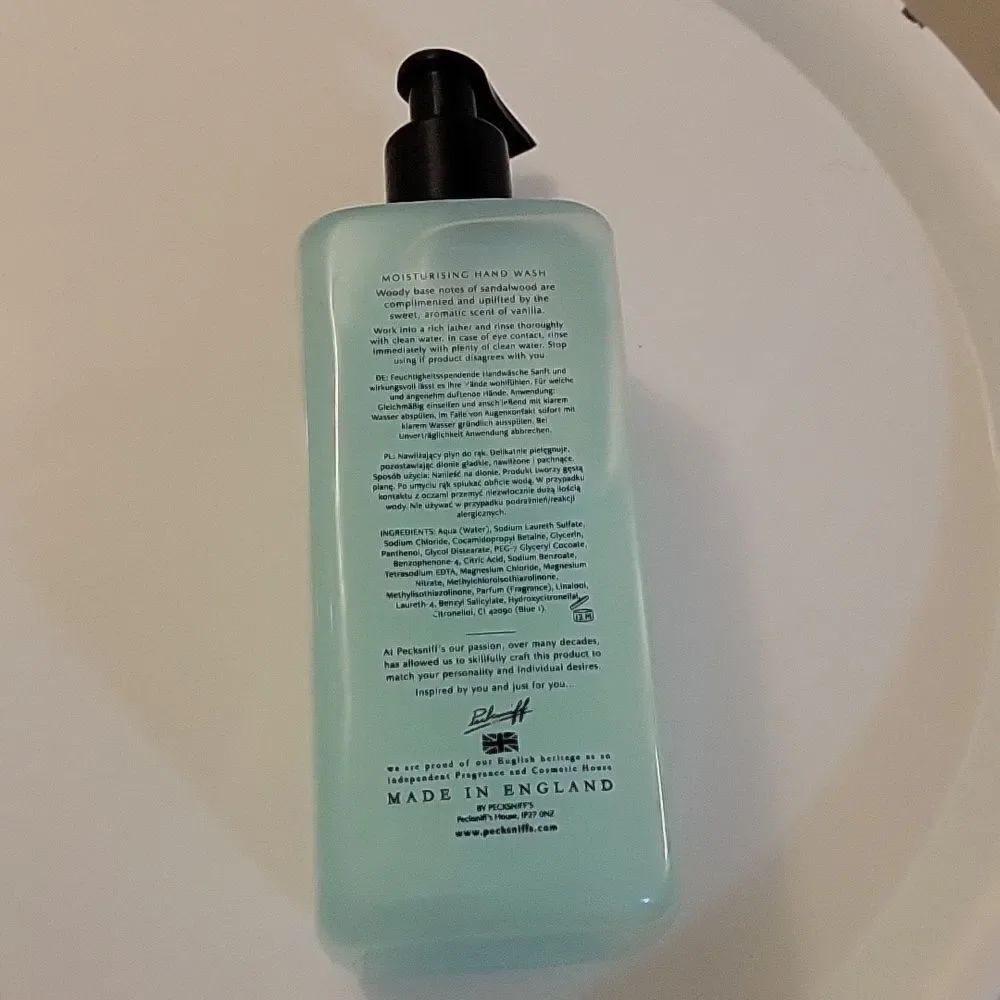 HAND &BODY SOAP - Picture 7 of 9